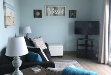 Living Room - Aquarius Condos